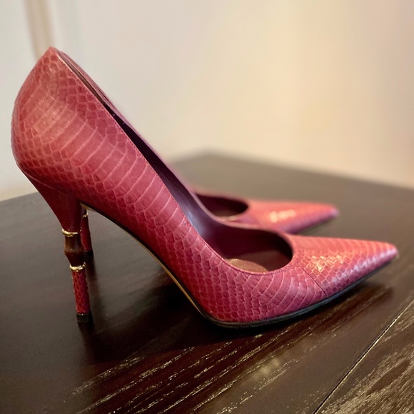 GUCCI SNAKESKIN PUMPS - Picture 8 of 12